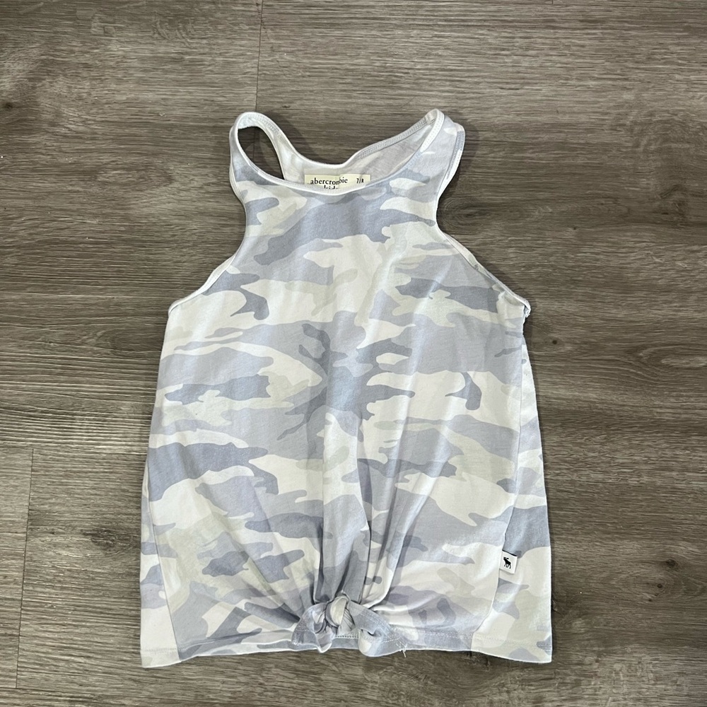 Abercrombie kids knotted camo tank, girls size 7/8